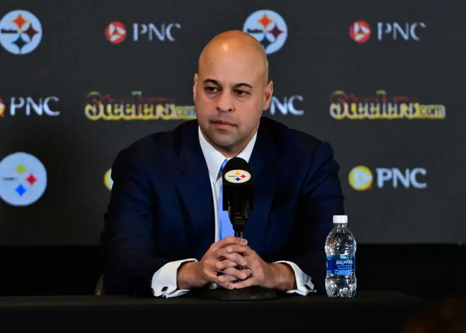 Are Steelers One Move Away From Becoming Playoff Contender?