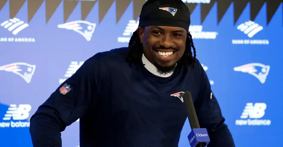 Patriots rookies open up during minicamp introductions