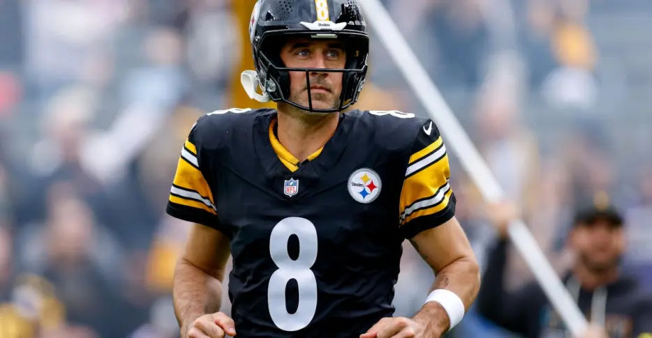 Former Jets GM takes jab at Aaron Rodgers, Steelers