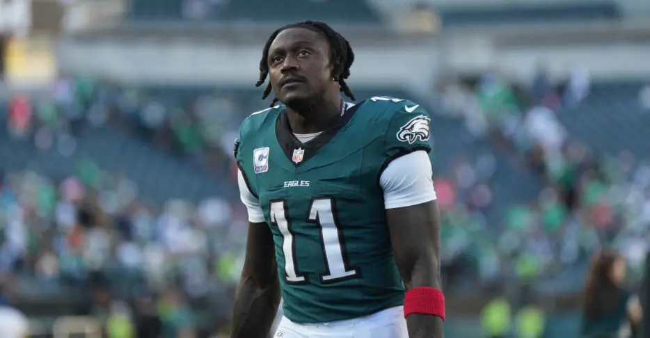 A.J. Brown trade talks between Patriots, Eagles entering critical phase
