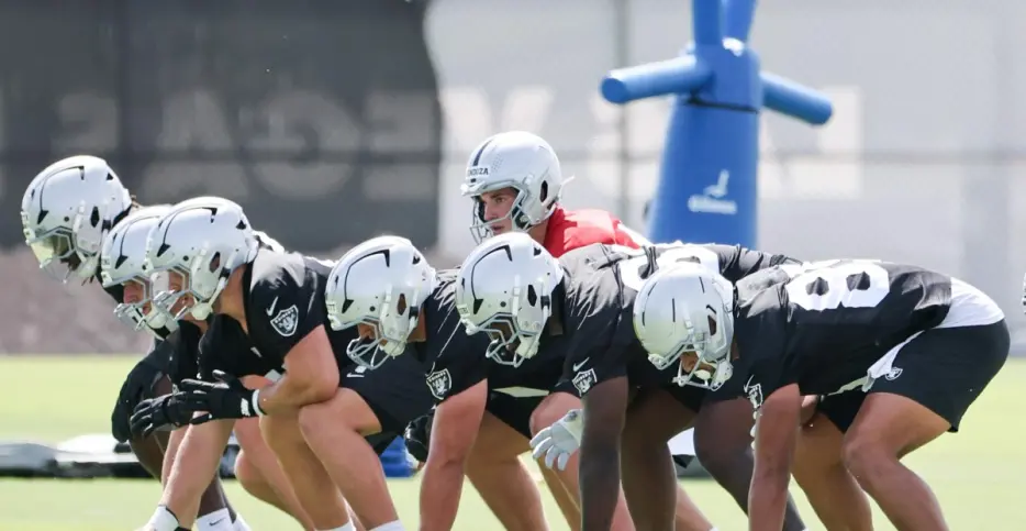 Mailbag: What do players do between minicamp and training camp?
