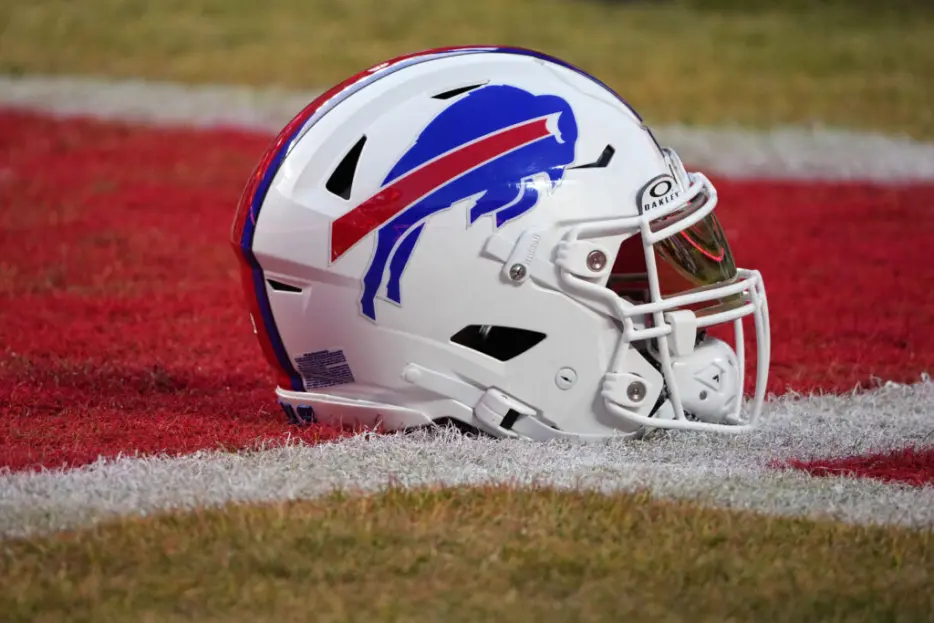 Bills Claim WR Quentin Skinner