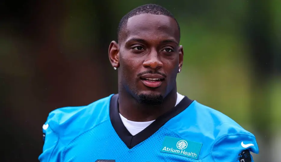 Panthers Edge Rusher Nic Scourton Reportedly Out For 2026 After Training Camp Injury