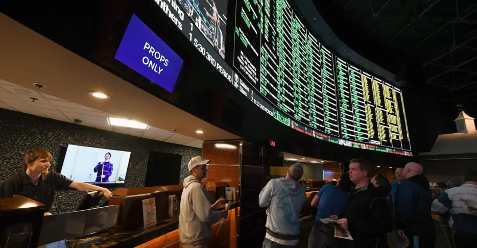 Why NFL win projections before preseason are largely worthless