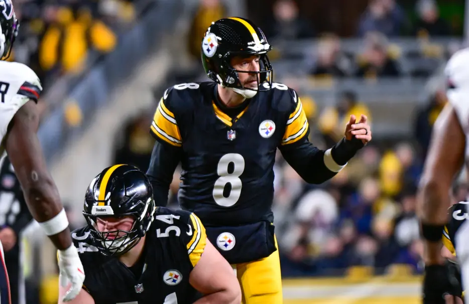 Steelers Officially Bring Back Aaron Rodgers for 2026 Season