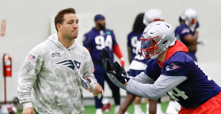 Patriots assistant coach is living the dream