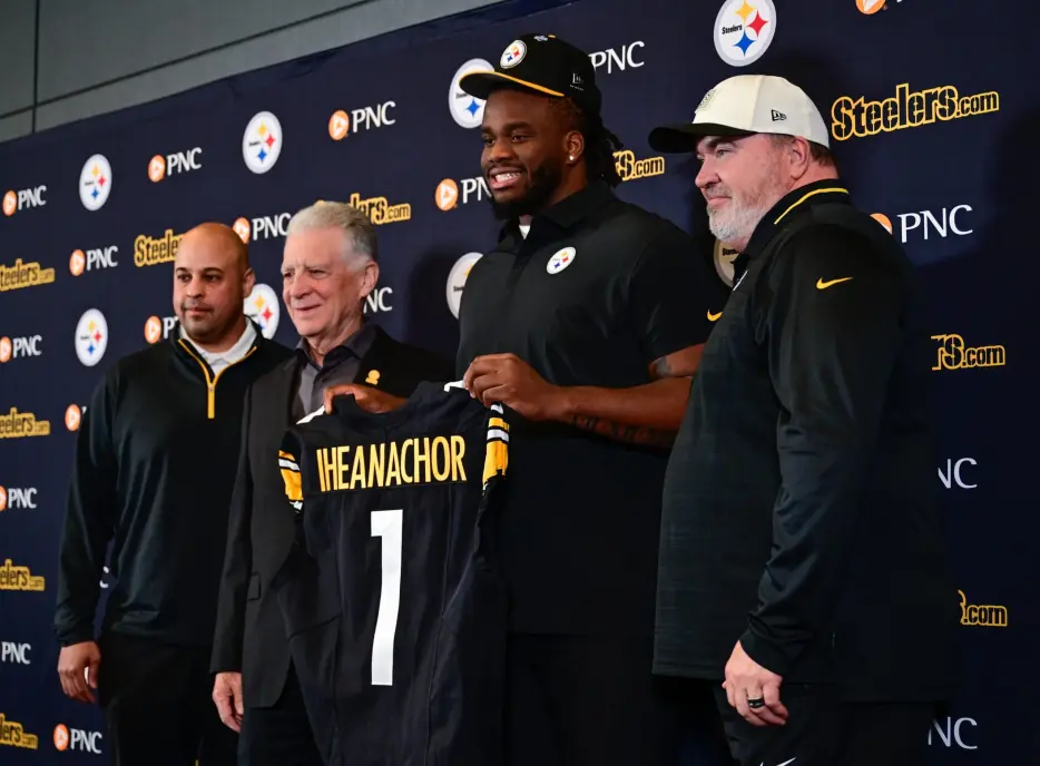 Former NFL GM Raises Concern About Steelers’ First-Round Pick Max Iheanachor