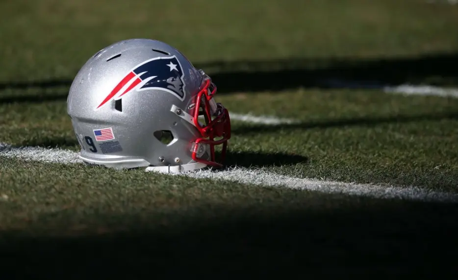 Under-The-Radar Patriots Fighting For Offensive Roster Spots