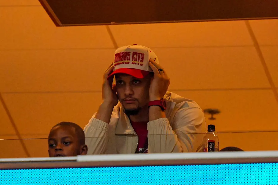 Patrick Mahomes Sparks Debate After Fans Notice a Big Change in His Appearance