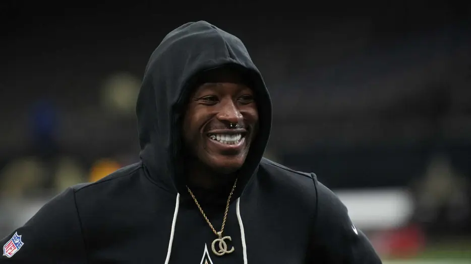 Saints’ Alvin Kamara gets real about Jameis Winston’s gesture with NSFW take