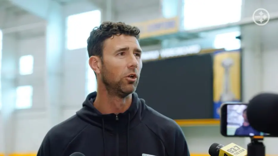 ‘Too Early To Say’ What Steelers’ Identity Is, Tom Arth Says: ‘Still Figuring Out Exactly Who We Are’