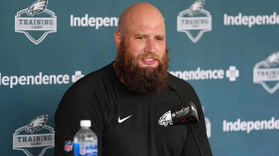 Lane Johnson weighs in on Eagles replacing Jeff Stoutland with Chris Kuper