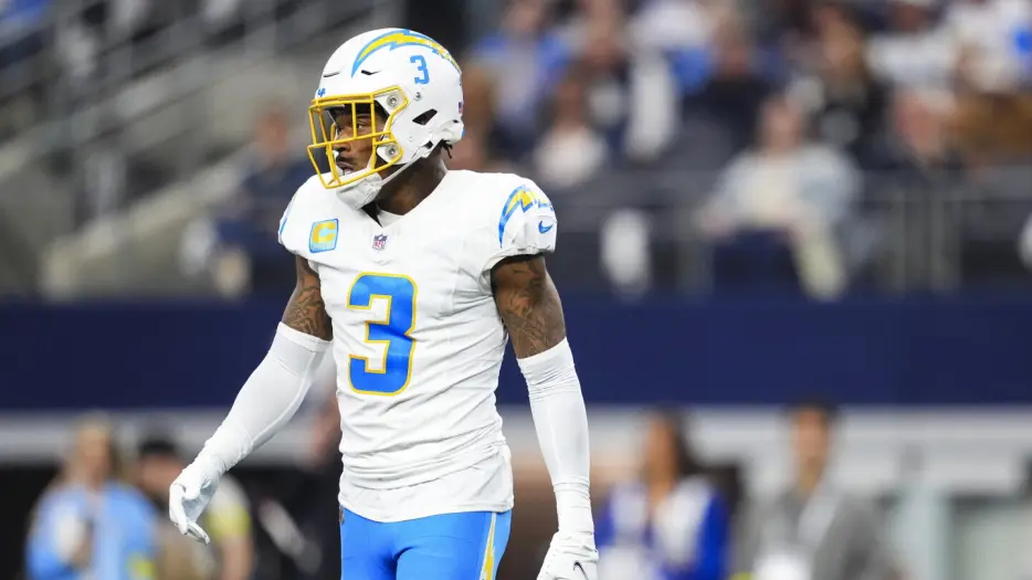 Chargers GM Joe Hortiz: "High" priority on Derwin James spending his whole career here
