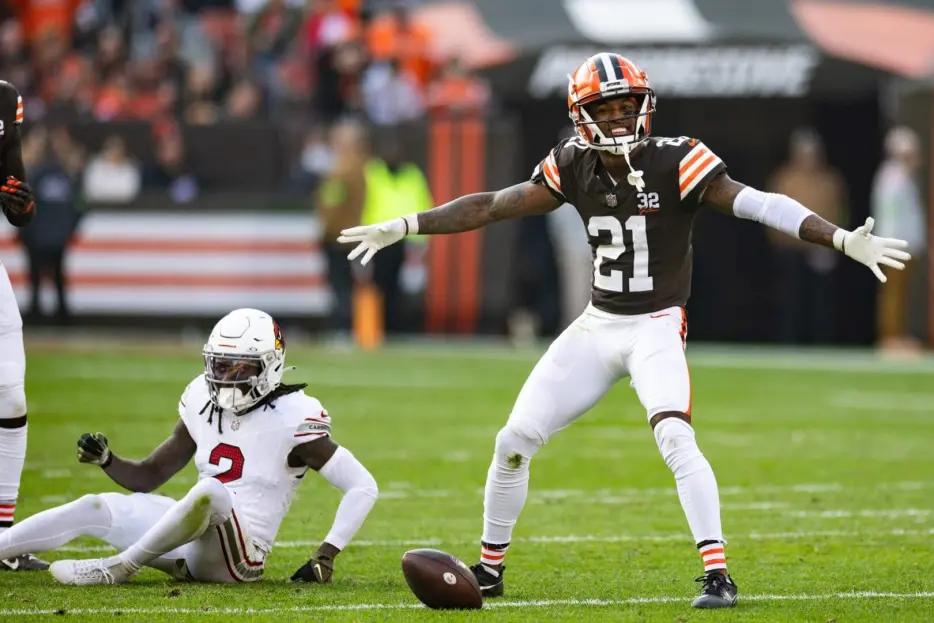 Browns CB Denzel Ward Wants To Remain With Team Following Myles Garrett Trade