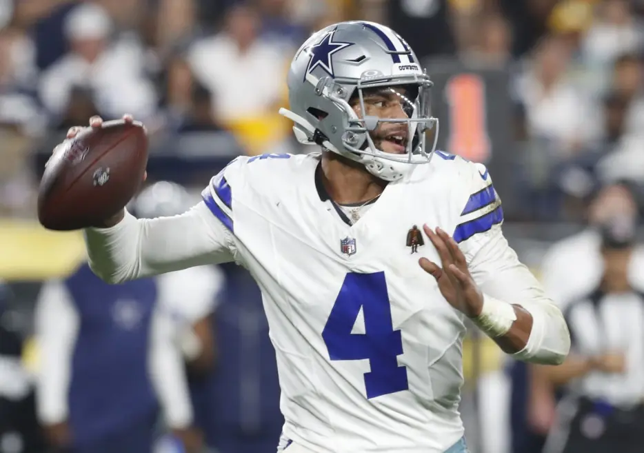 NFC Notes: Dak Prescott, Malachi Lawrence, Zack Baun, Cowboys, Eagles