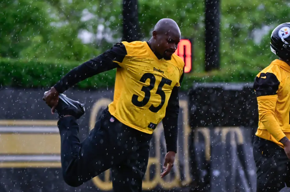 No-Fly Zone: Why Jamel Dean is Joey Porter Jr.’s Ultimate Running Mate