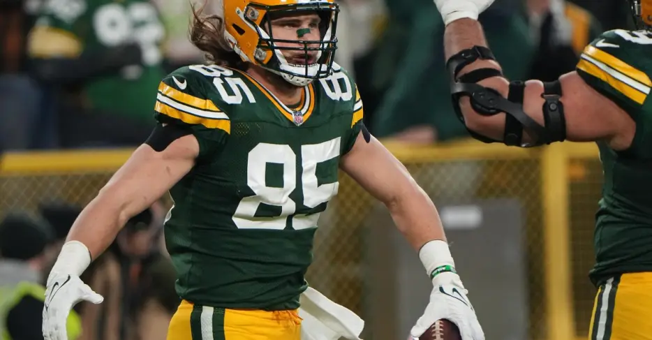 Steelers sign former Packers TE Robert Tonyan