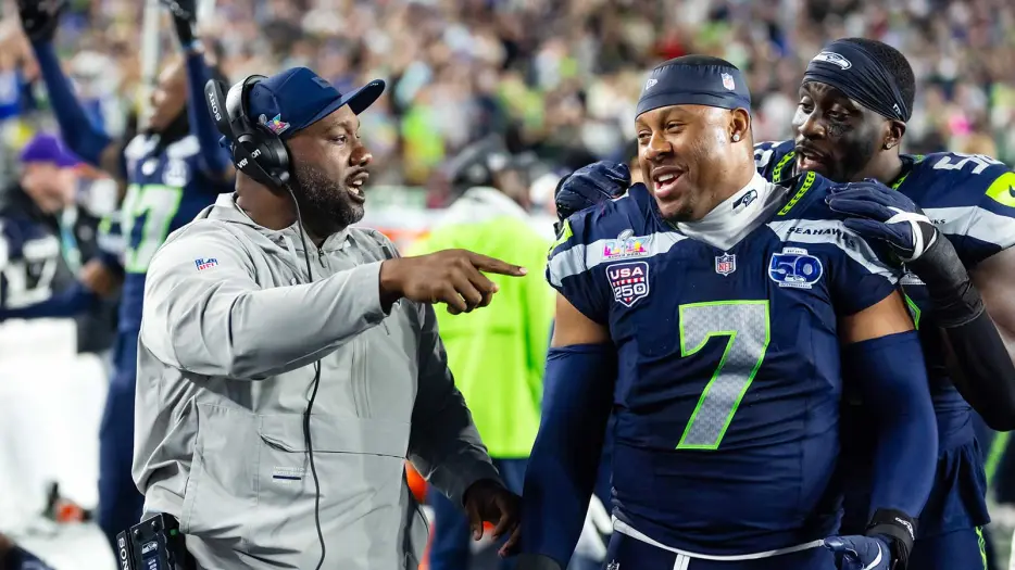 Uchenna Nwosu’s biased take on who should win ESPY NFL Player of the Year
