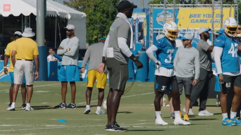 Schefter: Steelers Fire Assistant Coach After ‘Violation of Club Policy’