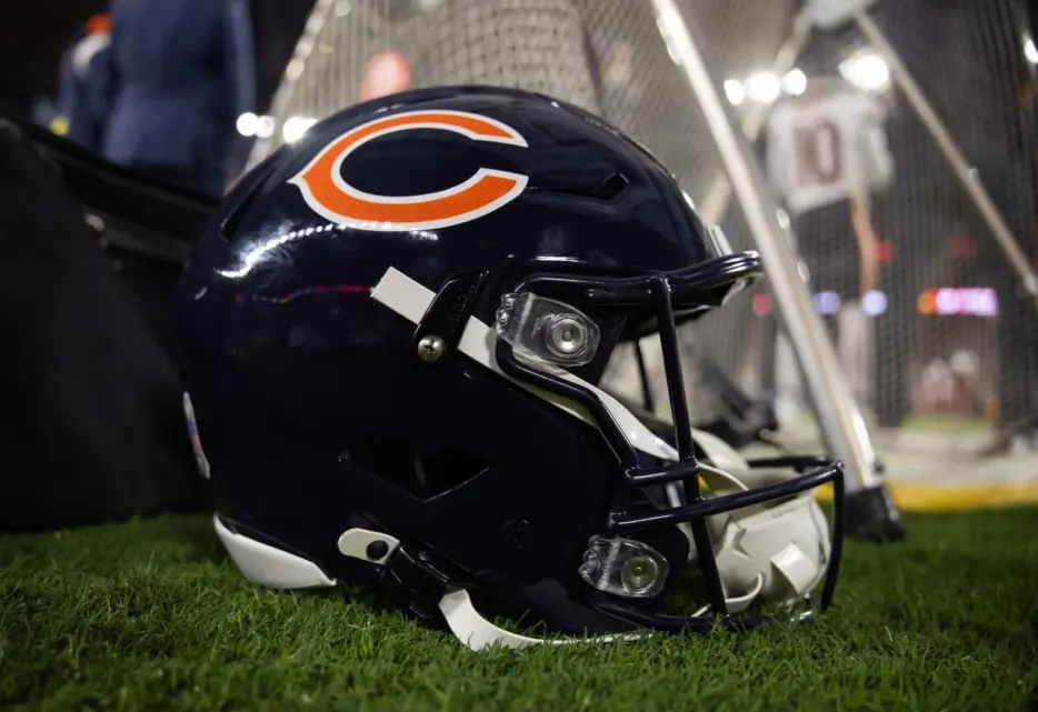 Bears Officially Announce Four Roster Moves