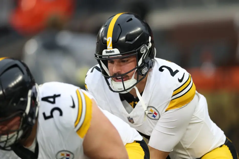 6 NFL Veterans on the Roster Bubble Ahead of Training Camp, including Former Round 1 Picks