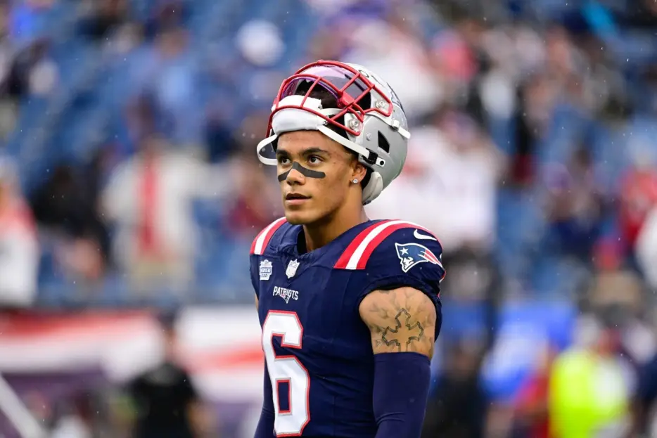 AFC Notes: Christian Gonzalez, Malik Willis, Dolphins, Jets, Patriots