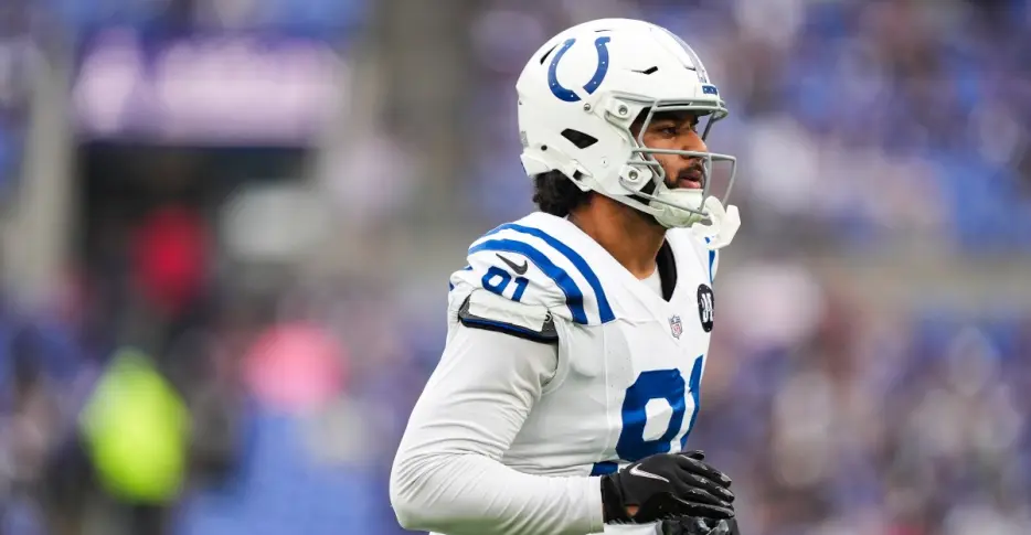 Colts training camp battle early preview: Defensive End