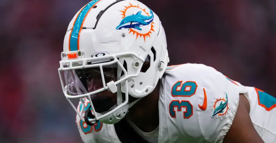 Dolphins 90 in 90: Storm Duck hoping to bounce back in 2026