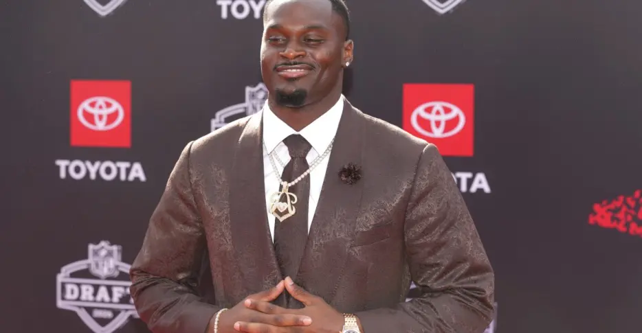 What Cardinals rookie RB Love enjoys in his spare time