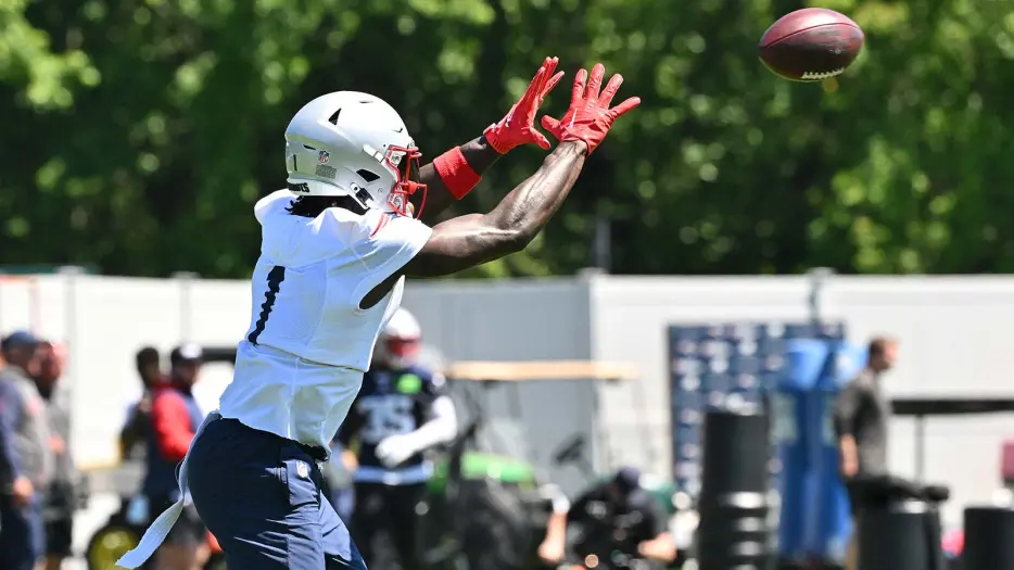 Day 1 of Patriots’ Drake Maye-A.J. Brown connection should already have opponents scared
