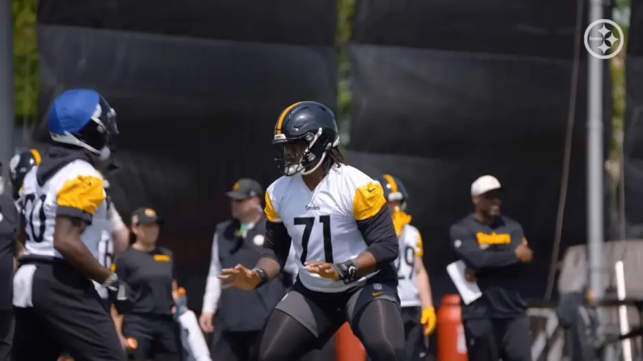 Ray Fittipaldo Sees ‘Perfect Way’ To Play Max Iheanachor Even If He’s Not Starting