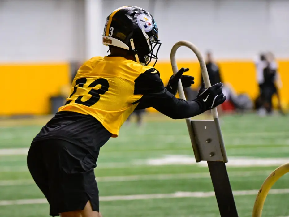 This Steelers Rookie Has Turned Heads at OTAs: ‘I Love the Confidence’