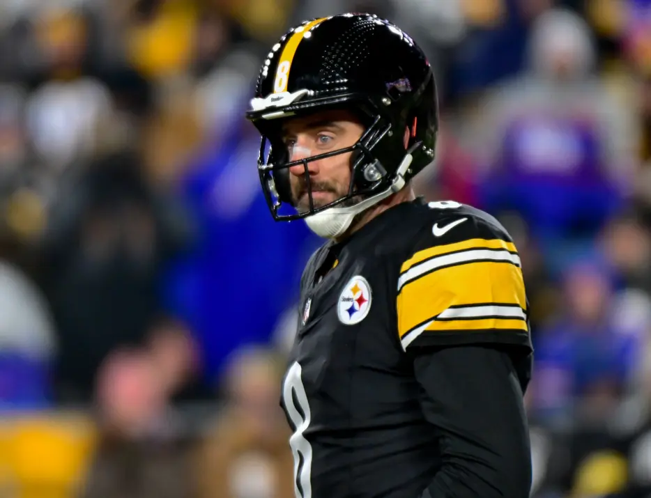 Insider Claims Steelers Could Soon Run Out of Patience With Aaron Rodgers